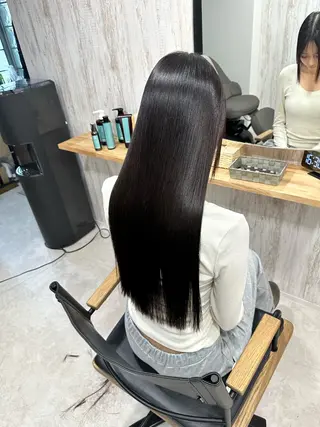 ロング カラー 鈴木 悠平のヘアスタイル