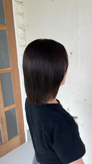 ミディアム カラー ルプラボウ 鈴木 莉菜のヘアスタイル
