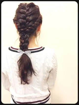 ロング ヘアアレンジ 沢田 瞳のヘアスタイル