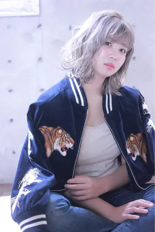 ミディアム 及川 光のヘアスタイル