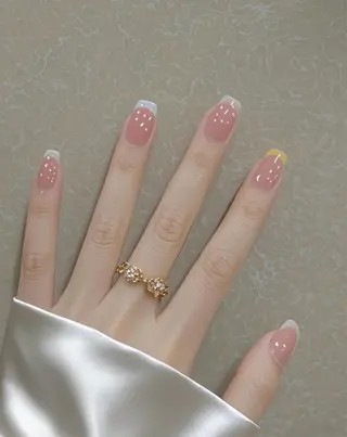 ネイル Dione Nail カオリのネイルデザイン