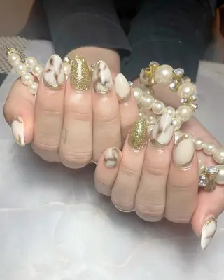 ネイル Feel ‪‪☺︎‬Yuriaのネイルデザイン