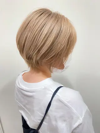 ショート ハイトーンカラー🌈 メンズパーマ鈴木康平のヘアスタイル