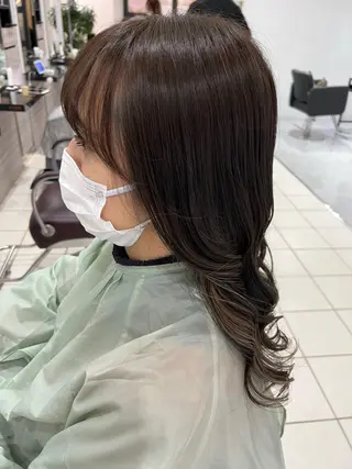 セミロング カラー ルジャルダン葛西 NAOのヘアスタイル