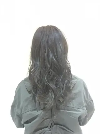 ロング カラー 有働 直広のヘアスタイル
