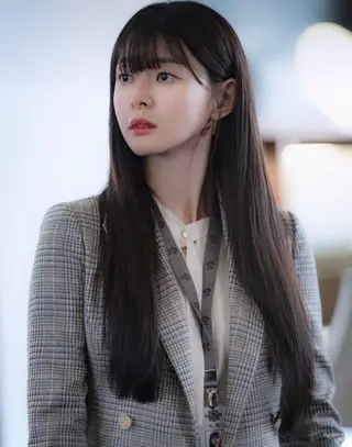 カラー Erina レイヤー/似合わせ♡のヘアスタイル