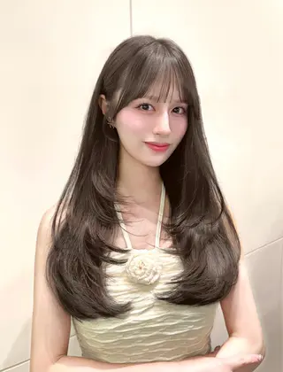 ロング 𝑀𝐼𝐾𝑈🤍 SALOWIN銀座のヘアスタイル