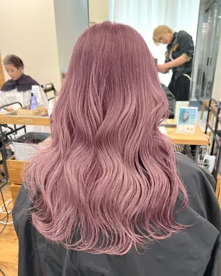 ロング カラー 抜きっぱなしブロンド /ハイトーン/カナタのヘアスタイル