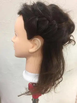 ヘアアレンジ 縮毛矯正×髪質改善 店長　DAITOのヘアスタイル