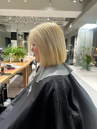 ショート カラー MINX/ボブ/ レイヤー/田中元翔のヘアスタイル