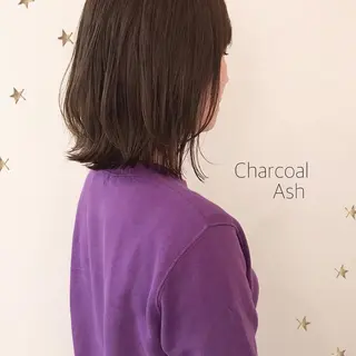 ミディアム カラー 市川 千夏のヘアスタイル