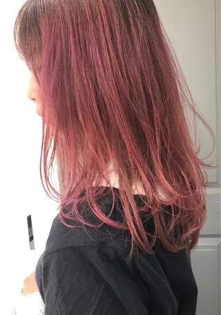 ロング カラー Pia ツボイ ケイタのヘアスタイル