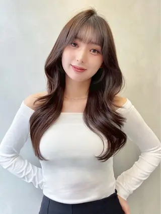ロング カラー 大宮🫧艶カラー🩵 YUIのヘアスタイル