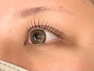 マツエク・マツパ Eyelash Salon Bull 松戸東口店所属・齋藤 瑠菜のマツエク・マツパデザイン