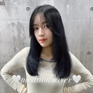 セミロング 韓国𝐻𝑎𝑖𝑟 🇰🇷🖤ハラのヘアスタイル