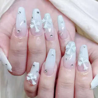 ネイル 🦋チップ長さだし 専門店🦋のネイルデザイン