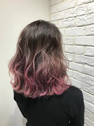 ミディアム カラー UMEDA FIGAROのヘアスタイル