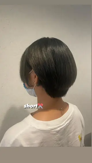 ショート 北山 巴奈のヘアスタイル