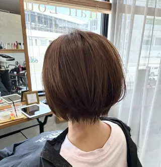 ショート 須賀 知穂のヘアスタイル