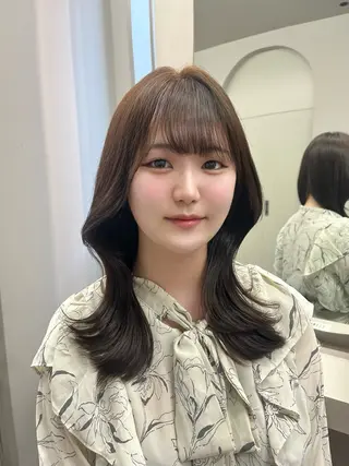 セミロング カラー 天神￤カラー￤ まなみ🎀💞のヘアスタイル