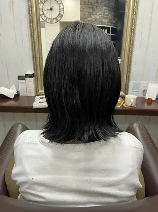 ミディアム 佐々木 浩之のヘアスタイル