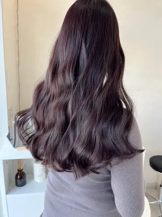 ロング カラー 長山 茉白のヘアスタイル