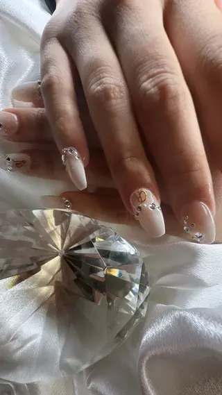 ミディアム YOKOSUKA🧸 NAIL🌿🫧💛のネイルデザイン