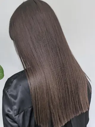 ロング カラー ヘアアレンジ 南堀江 möwen ( メーヴェ )所属・mowen RUIのヘアスタイル