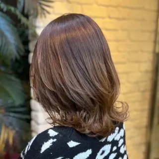 ミディアム 秋山 達乃進のヘアスタイル