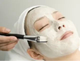 お肌と向き合うエステ |貞本恵のエステ・リラクイメージ