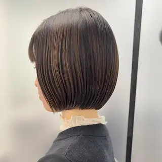 ショート ショートヘア、ボブ こやさん　コヤマのヘアスタイル
