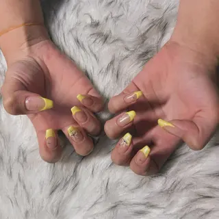 セミロング mao .のネイルデザイン