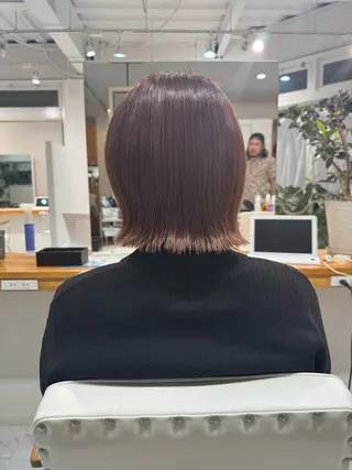 ミディアム 新美 恵里子のヘアスタイル