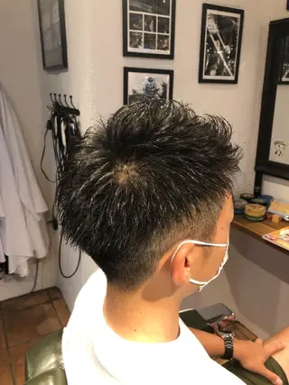 ショート メンズ 冨士川 英樹のヘアスタイル