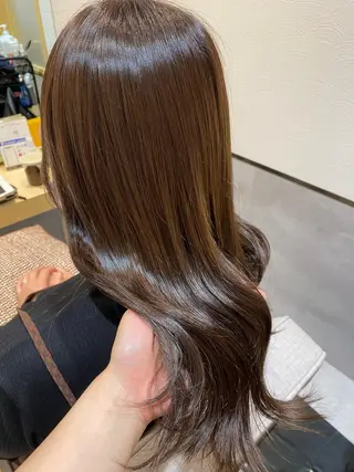 ロング カラー やまぐち あやみのヘアスタイル