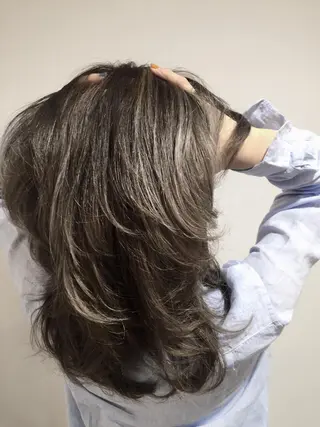 ショート ミディアム セミロング カラー ヘアアレンジ 韓国♡ハイライト ♡YURIのヘアスタイル
