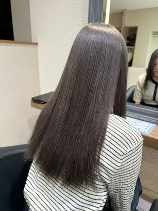 ロング カラー さら艶レイヤーカット 🩶Suzuneのヘアスタイル