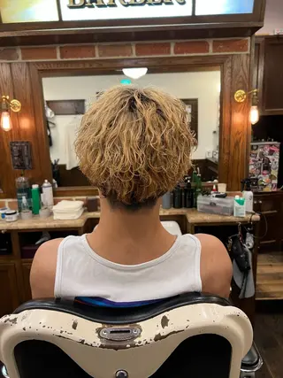 パーマ 大久保 竣太のヘアスタイル