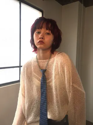 カラー ハイトーン・ショート 酸性ストレート/愛加のヘアスタイル
