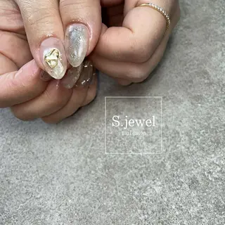 ネイル S. JEWELのネイルデザイン