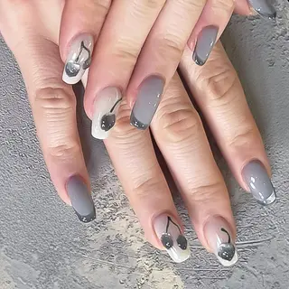 ネイル Lealea nのネイルデザイン