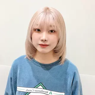 ミディアム カラー 🩵ブリーチカラー 🐈MIORI🩵のヘアスタイル