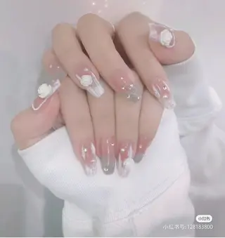 ネイル Theone栄店 田口のネイルデザイン