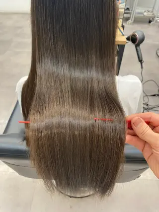 ロング ✨似合わせカラー 阿部賢✨のヘアスタイル