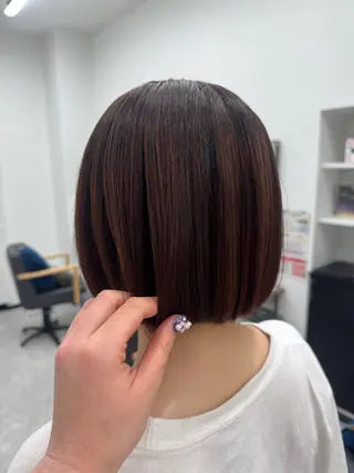 ショート カラー 𝘀𝗮𝗲 ⑅*/ 艶髪/ショートボブのヘアスタイル