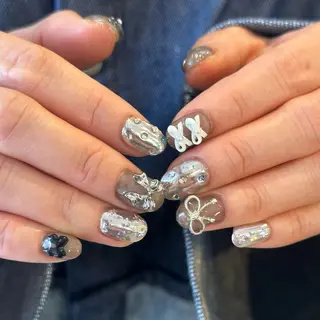 ネイル Natsuko 🪼のネイルデザイン