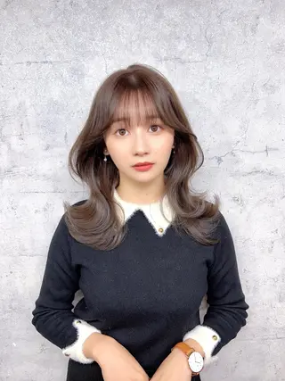 セミロング カラー ヘアアレンジ 韓国レイヤー/ 顔周り💕田中将吾のヘアスタイル
