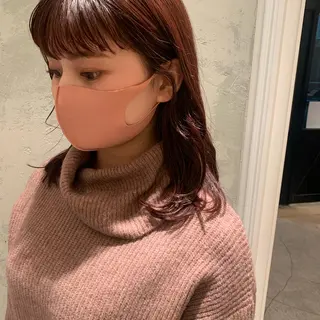 ミディアム カラー SAKINO． ベージュカラーのヘアスタイル