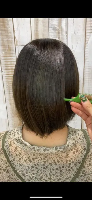 ミディアム カラー 🍏すがの みき🍏のヘアスタイル
