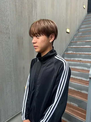 ショート カラー メンズ 似合わせレイヤー 海外風レイヤーmioのヘアスタイル